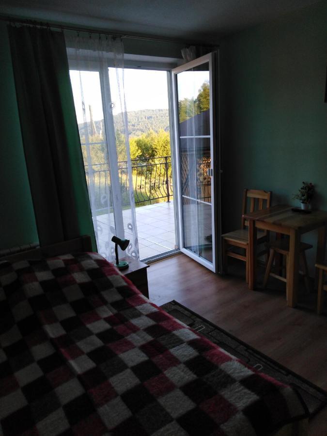 Przystan Laworta Apartment Ustrzyki Dolne Bagian luar foto