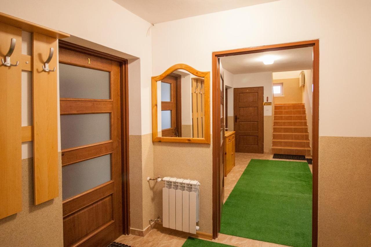 Przystan Laworta Apartment Ustrzyki Dolne Bagian luar foto