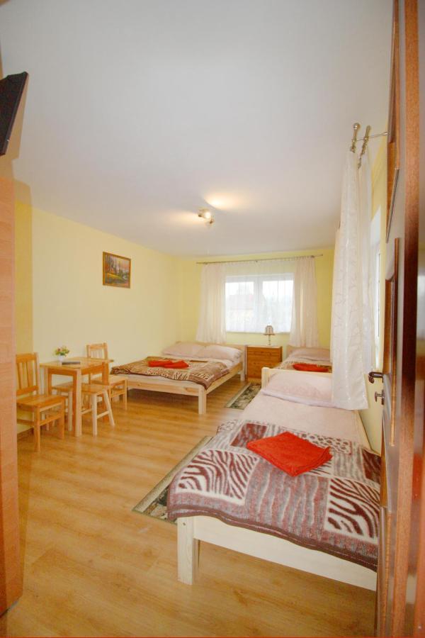 Przystan Laworta Apartment Ustrzyki Dolne Bagian luar foto