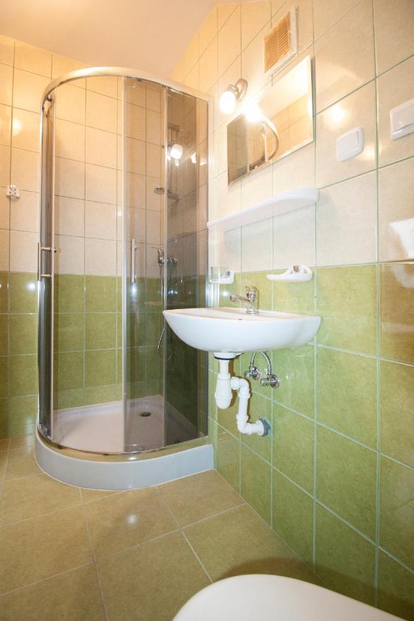 Przystan Laworta Apartment Ustrzyki Dolne Bagian luar foto