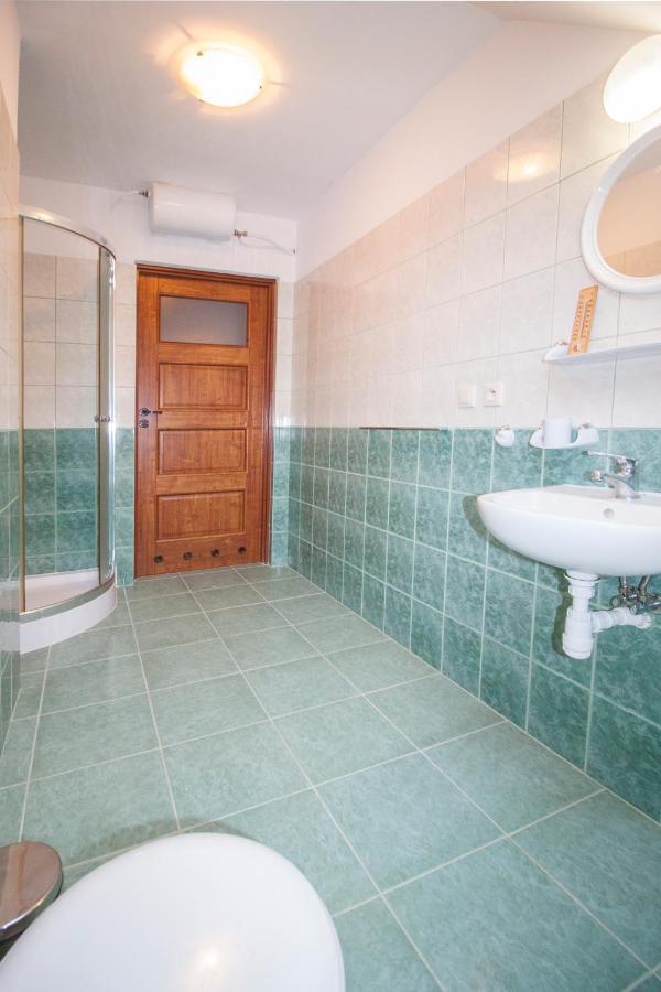 Przystan Laworta Apartment Ustrzyki Dolne Bagian luar foto